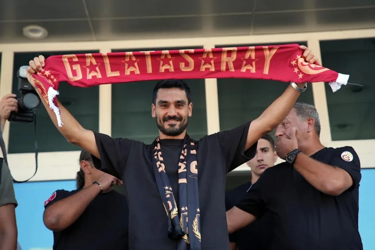 İlkay Gündoğan Galatasaray'da! Cimbom KAP'a bildirdi: İşte kazanacağı para