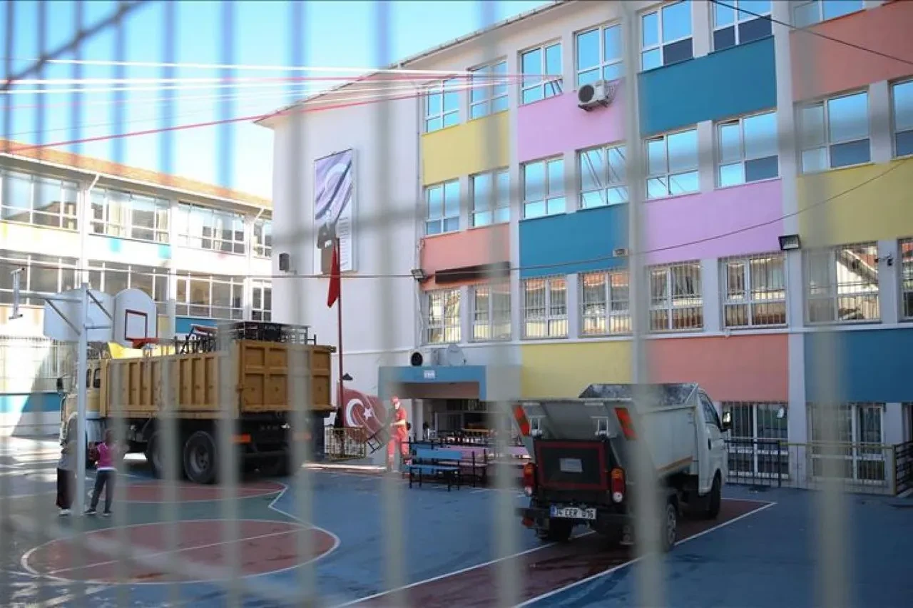 İstanbul'daki okullar depreme dayanıklı mı? Vali Gül açıkladı