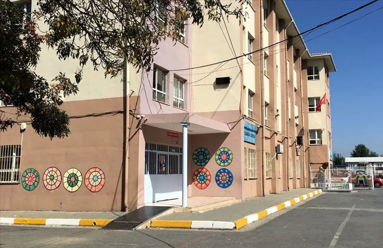 İstanbul'daki okullar depreme dayanıklı mı? Vali Gül açıkladı