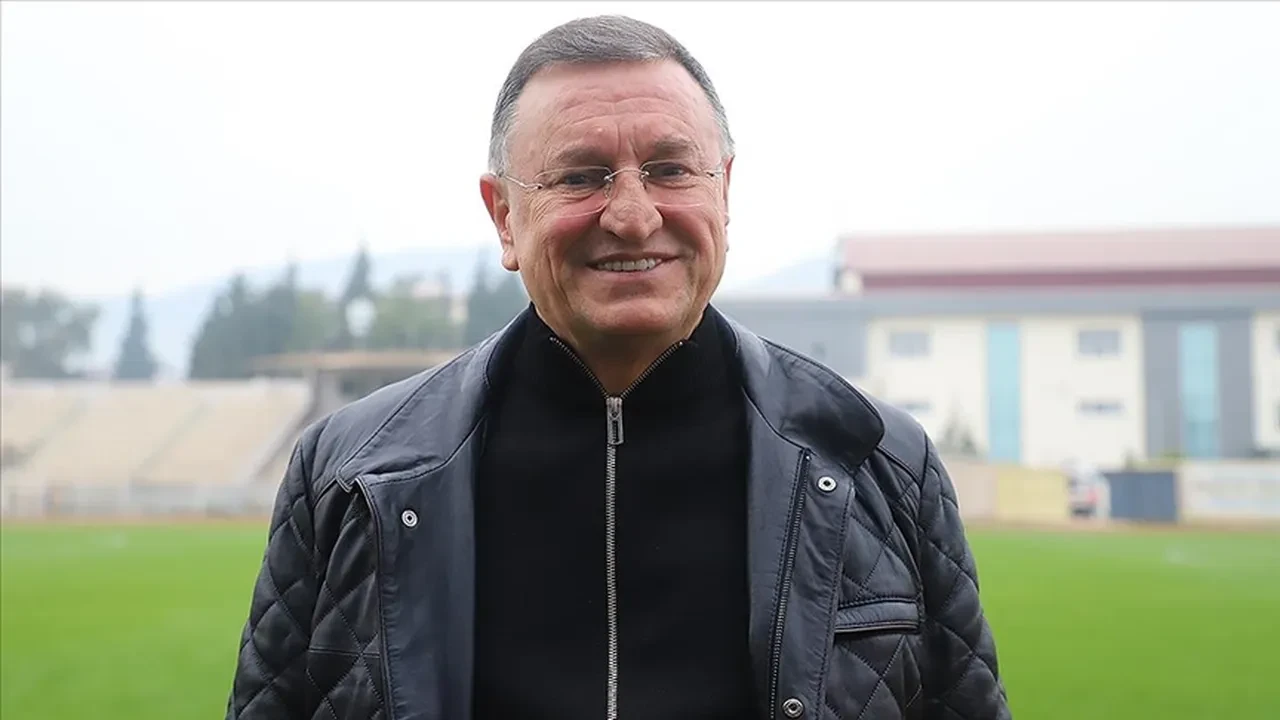Lütfü Savaş'tan CHP İstanbul İl Kongresi'nin iptaline yorum: Yanlış yapmadıklarını ispat edene kadar görev almasınlar