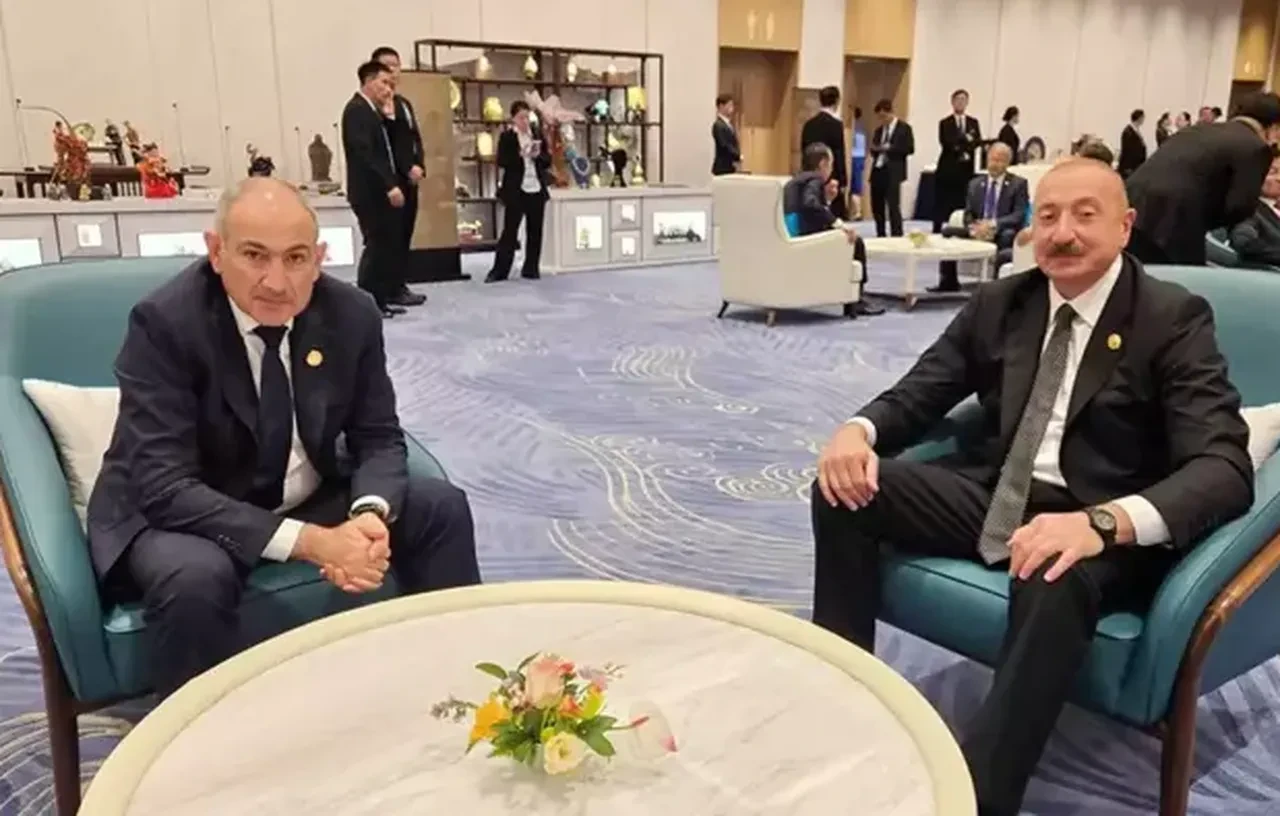 Paşinyan: "Aliyev’in sözleri Washington’daki uzlaşmalarla uyumlu değil"