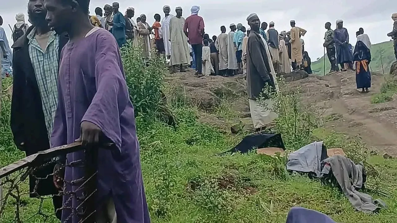 Sudan'da toprak kayması felaketi! Bir köy, 1000 nüfusuyla yok oldu! Tek kişi kurtuldu