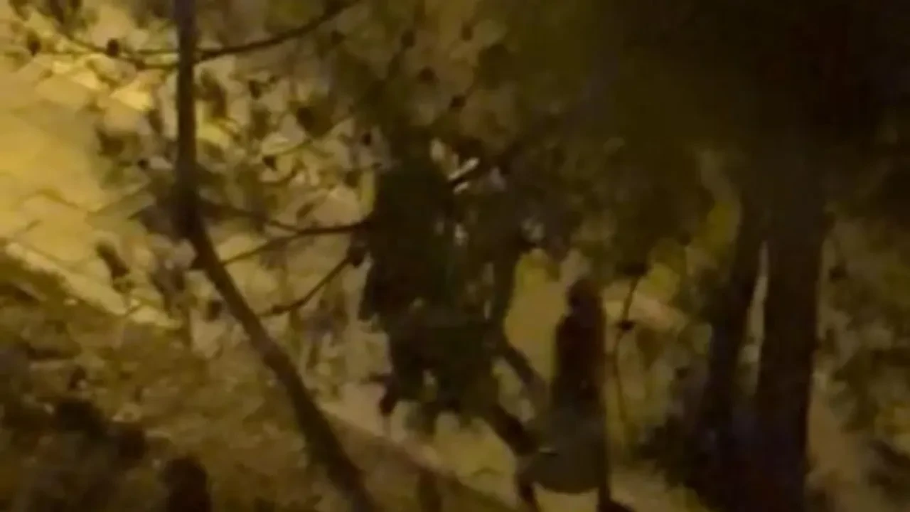 Tek suçu oradan geçmekti! İki grubun kavgasında can verdi