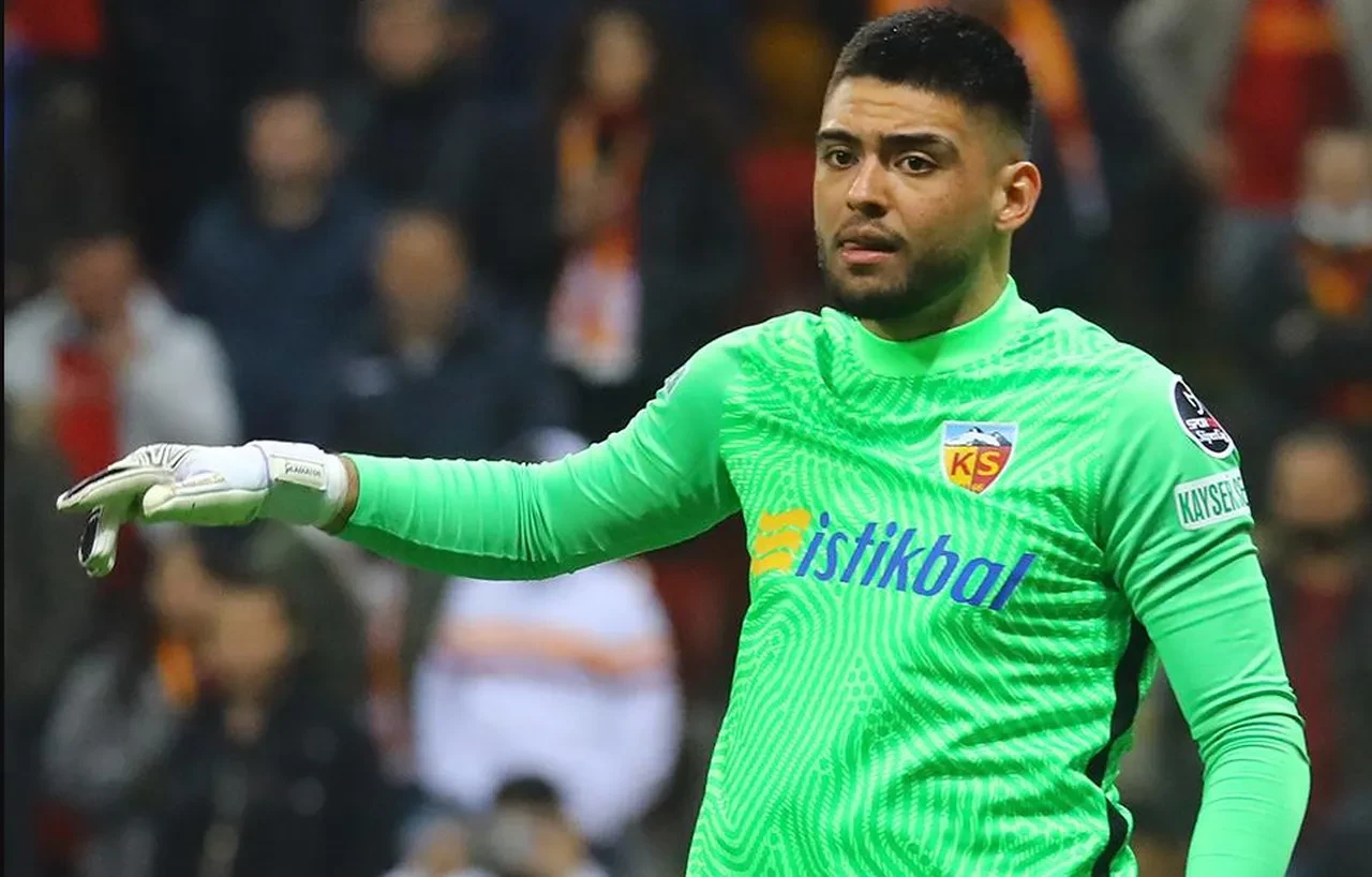 Trabzonspor, Uğurcan sonrası yeni kalecisini buldu! Fiyatı 15 kat daha az