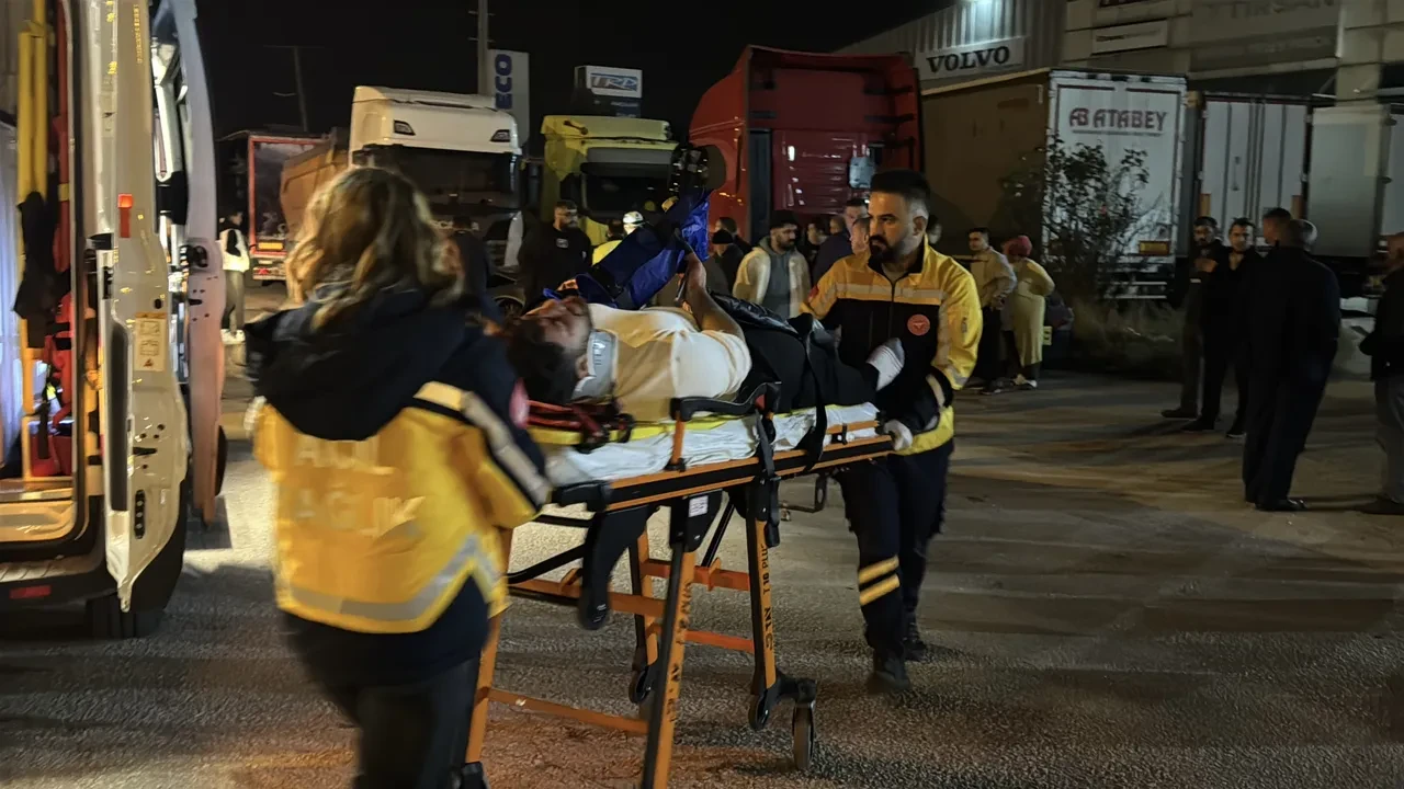 Bolu'da feci kaza! 4 kişi ağır yaralı