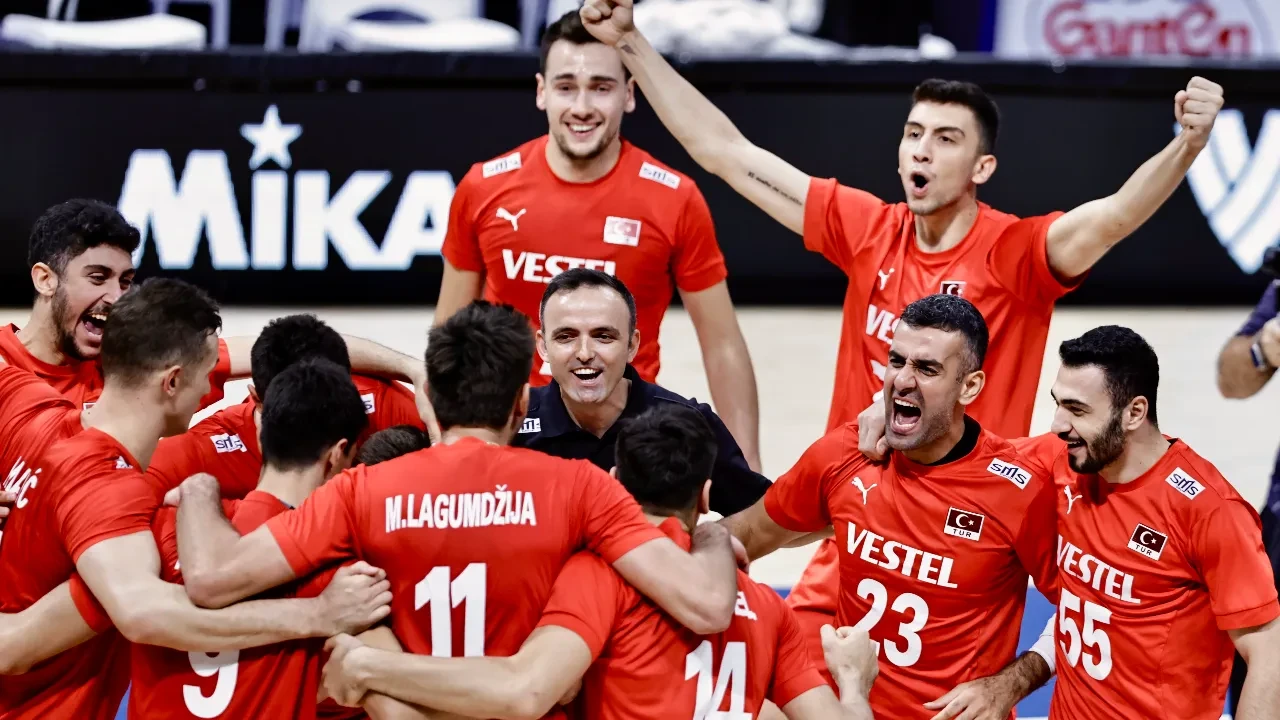 Filenin Efeleri çeyrek final rakibi kim oldu? Türkiye voleybol çeyrek final maçı ne zaman?