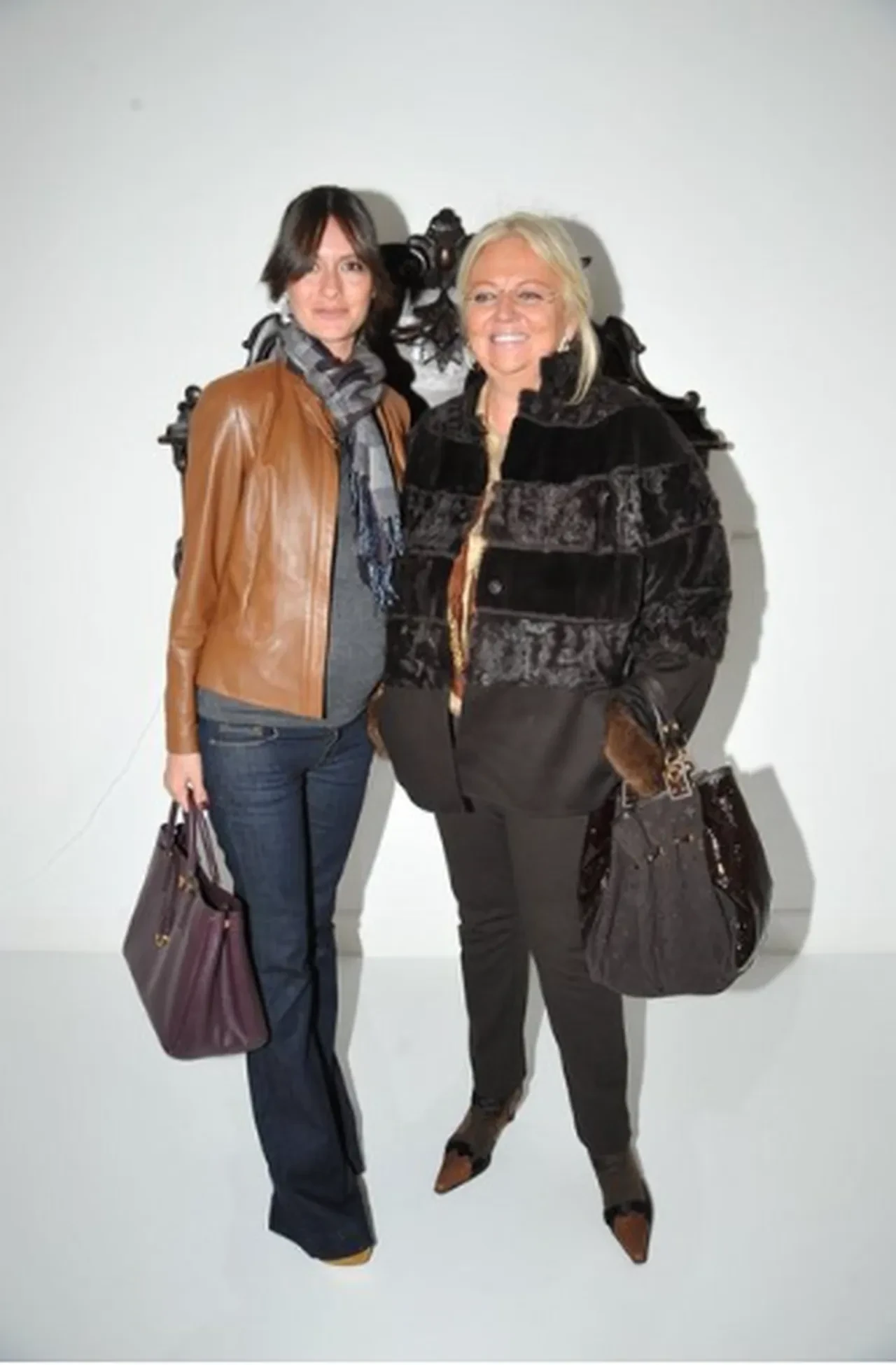 İzzet Özilhan'dan boşanan Yasemin Ergene, kayınvalidesini tek kalemde sildi 