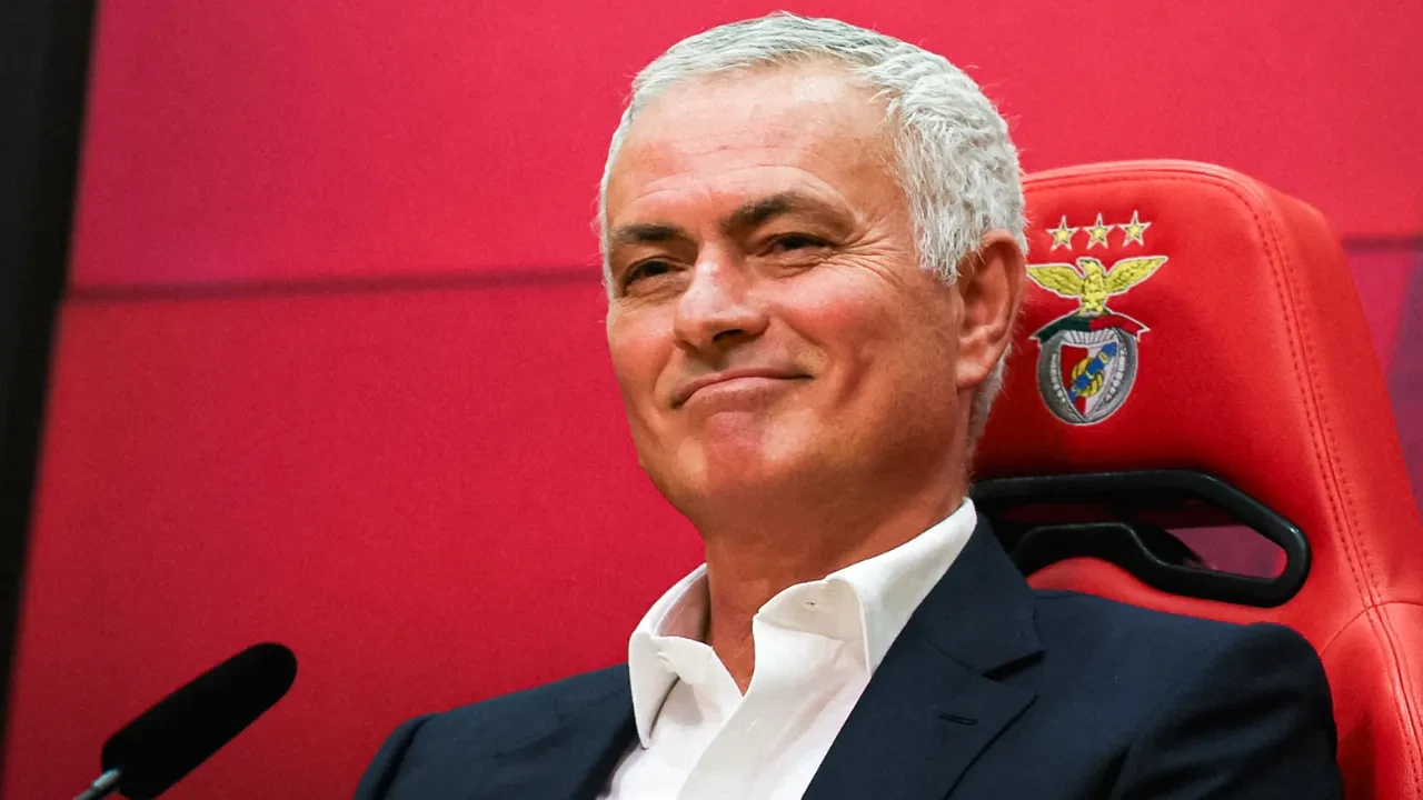Jose Mourinho Fenerbahçe'den sonra hızlı başladı!