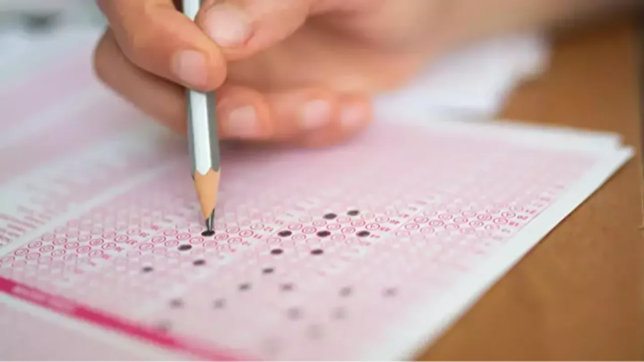 KPSS’de kaç puanla nereye atanılır? 2025 KPSS 80-90 puan ile alım yapan kurumlar