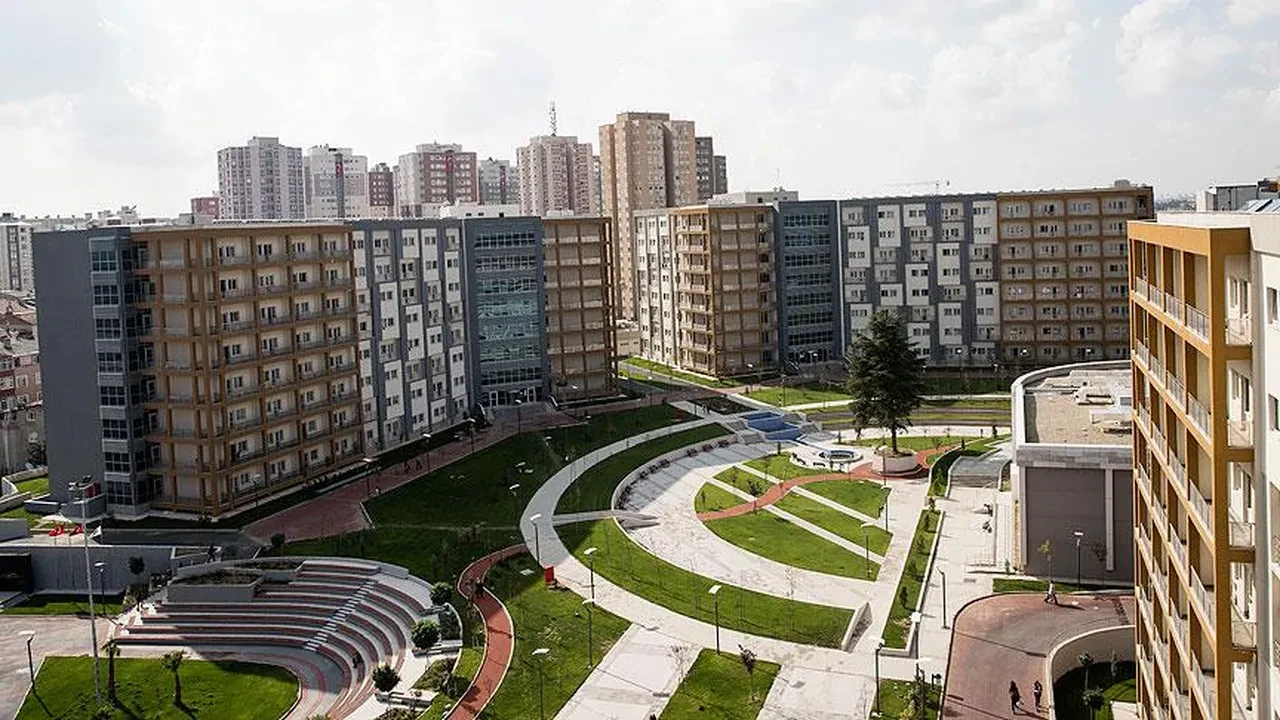 KYK yurdundaki skandala karışanlar yakalandı! Kız öğrencilerin eşyalarını karıştırıp, mesaj attılar