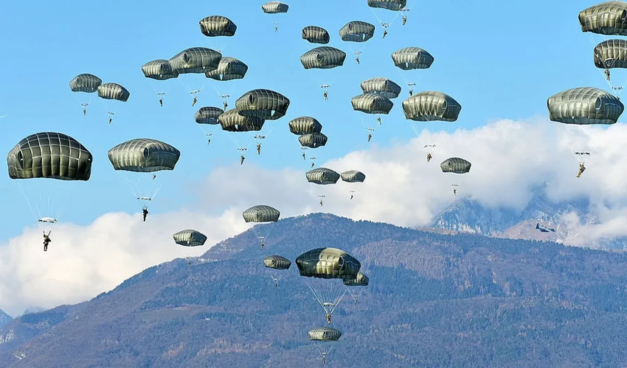 ABD'de paraşüt eğitiminde facia! 2 asker hayatını kaybetti