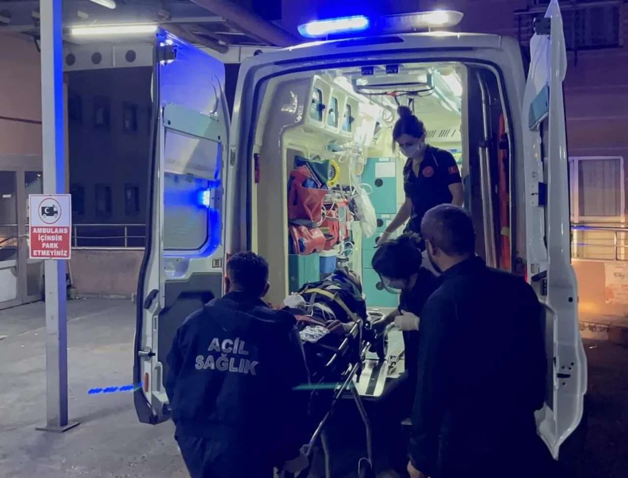 Tekirdağ'da 5. kattan düştü: Araba sayesinde hayatta kaldı