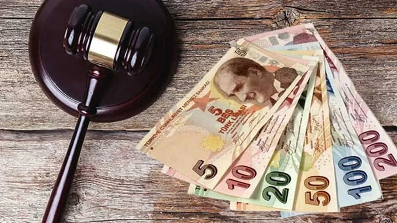 Yargıtay'dan emsal 'nafaka' kararı! Eşine 'erkek değil' dedi, başını yaktı