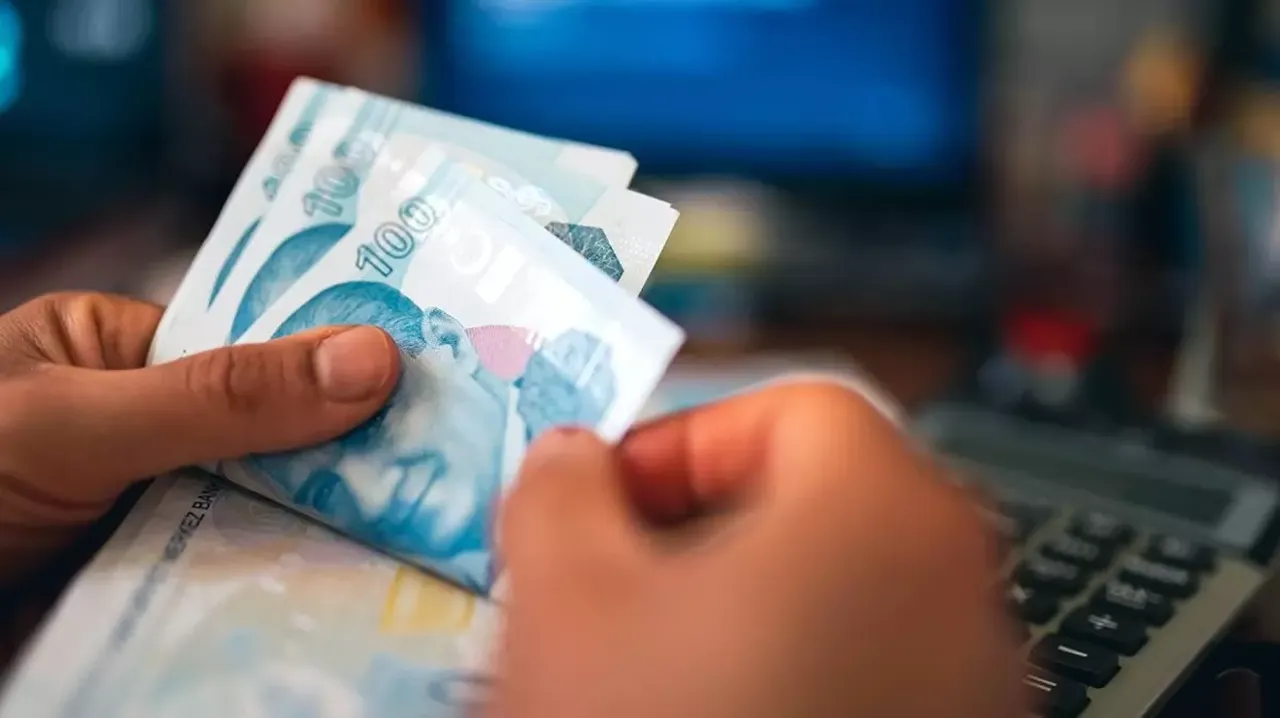 Yargıtay'dan emsal 'nafaka' kararı! Eşine 'erkek değil' dedi, başını yaktı