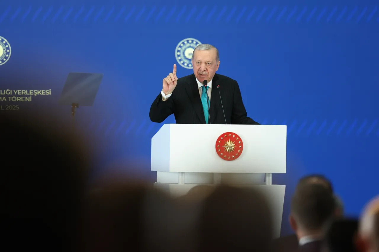 Cumhurbaşkanı Erdoğan'dan Özgür Özel'in sözlerine tepki: Sağır duymaz uydurur