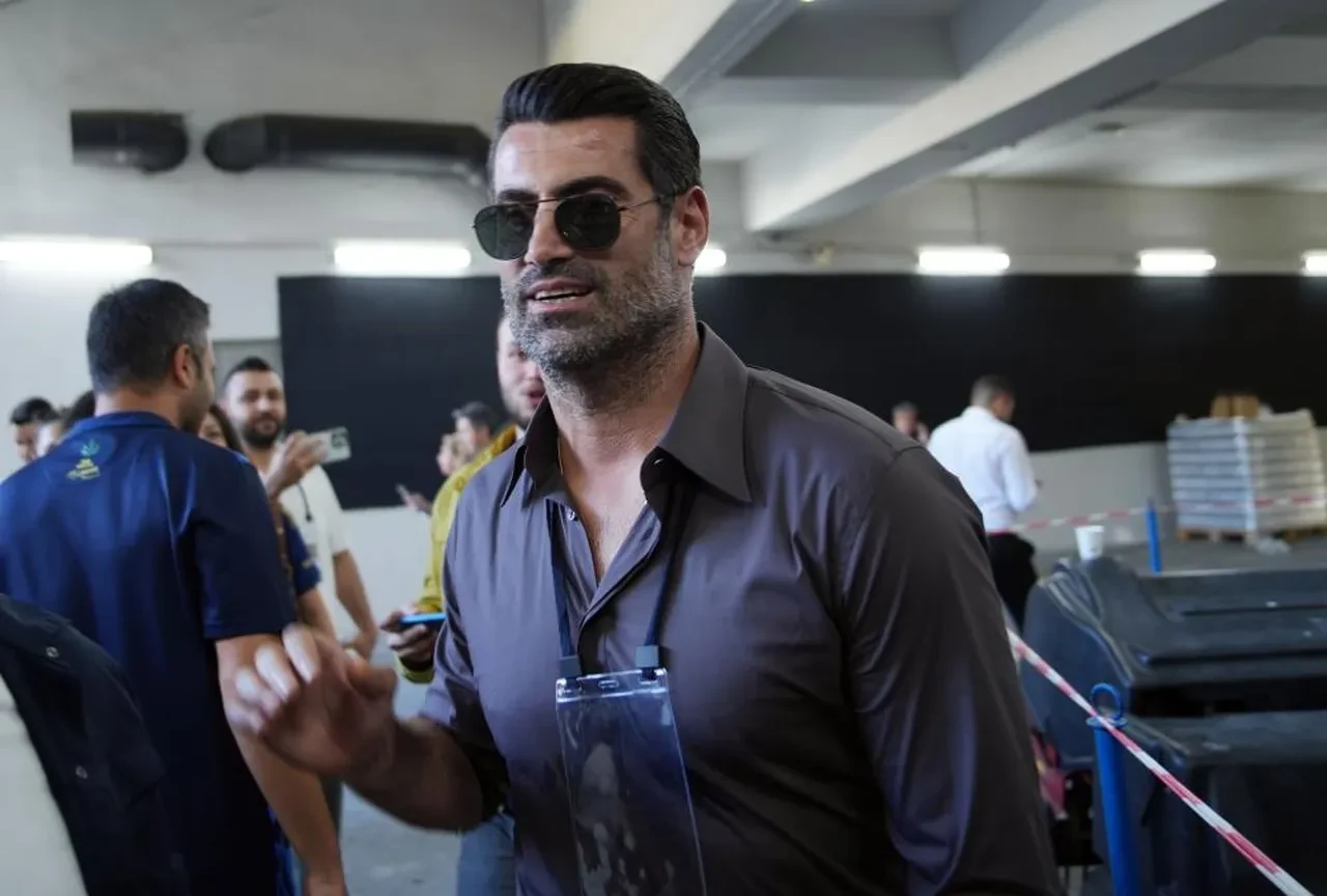 Fenerbahçe'de tarihi seçim sonuçlandı: Başkan resmen belli oldu!