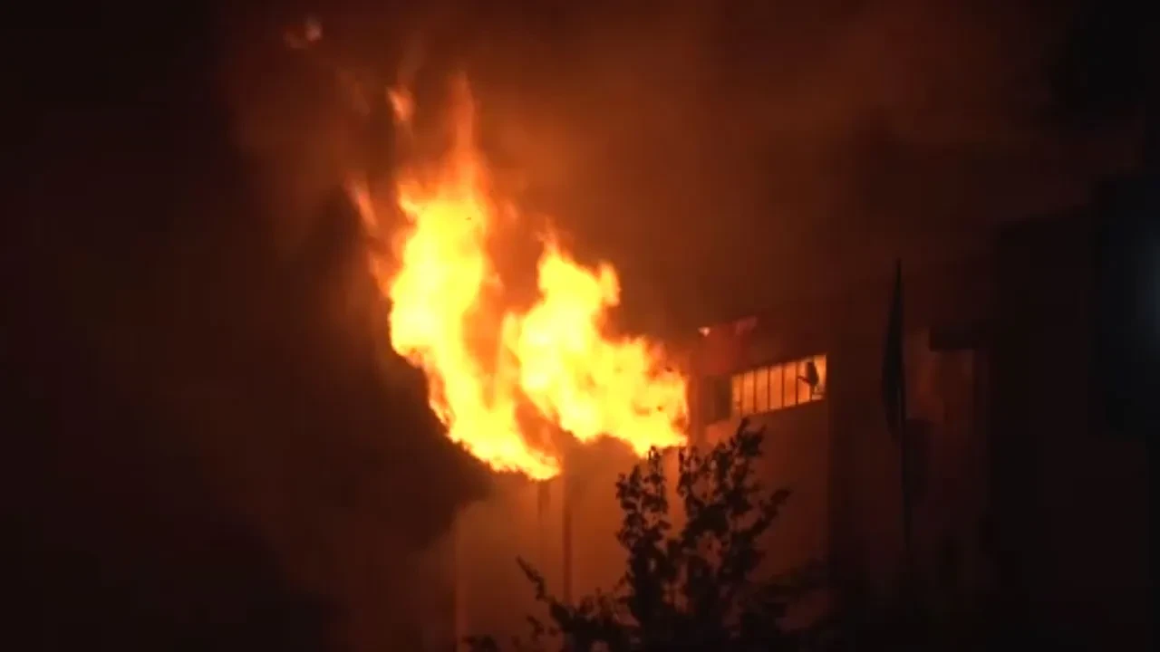 İkitelli Organize Sanayi Bölgesi'nde bir yangın daha