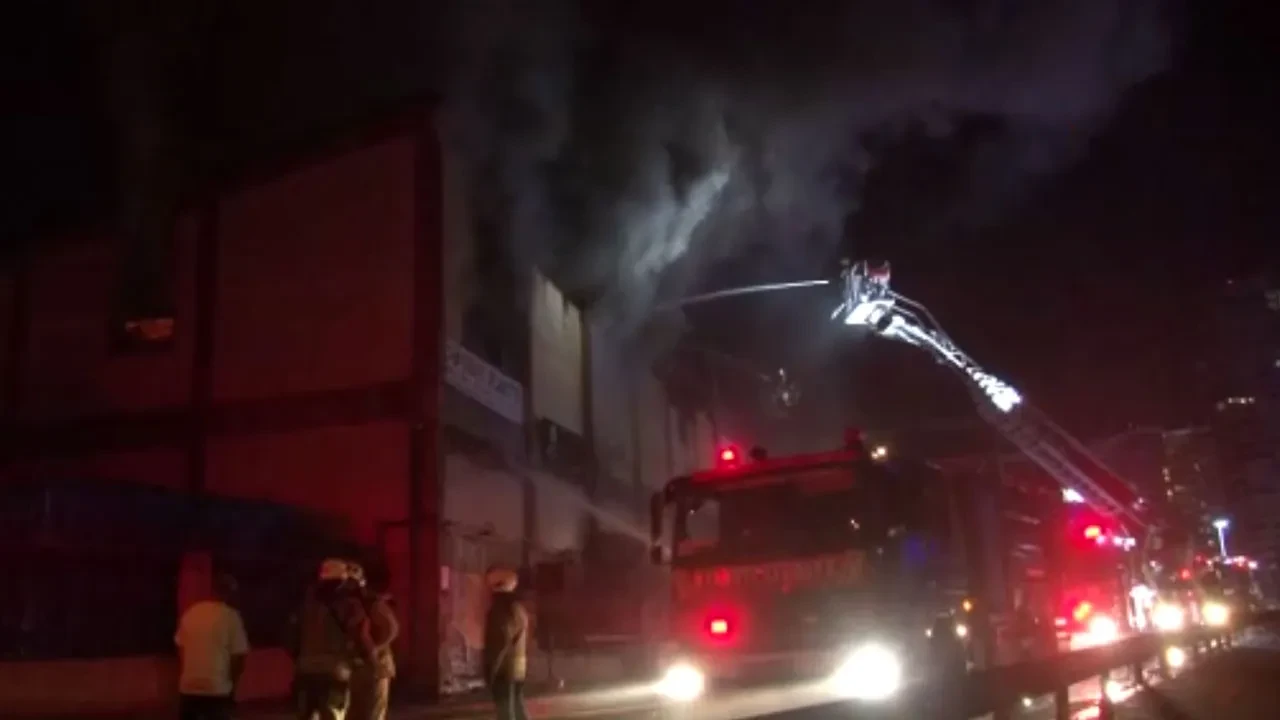 İkitelli Organize Sanayi Bölgesi'nde bir yangın daha