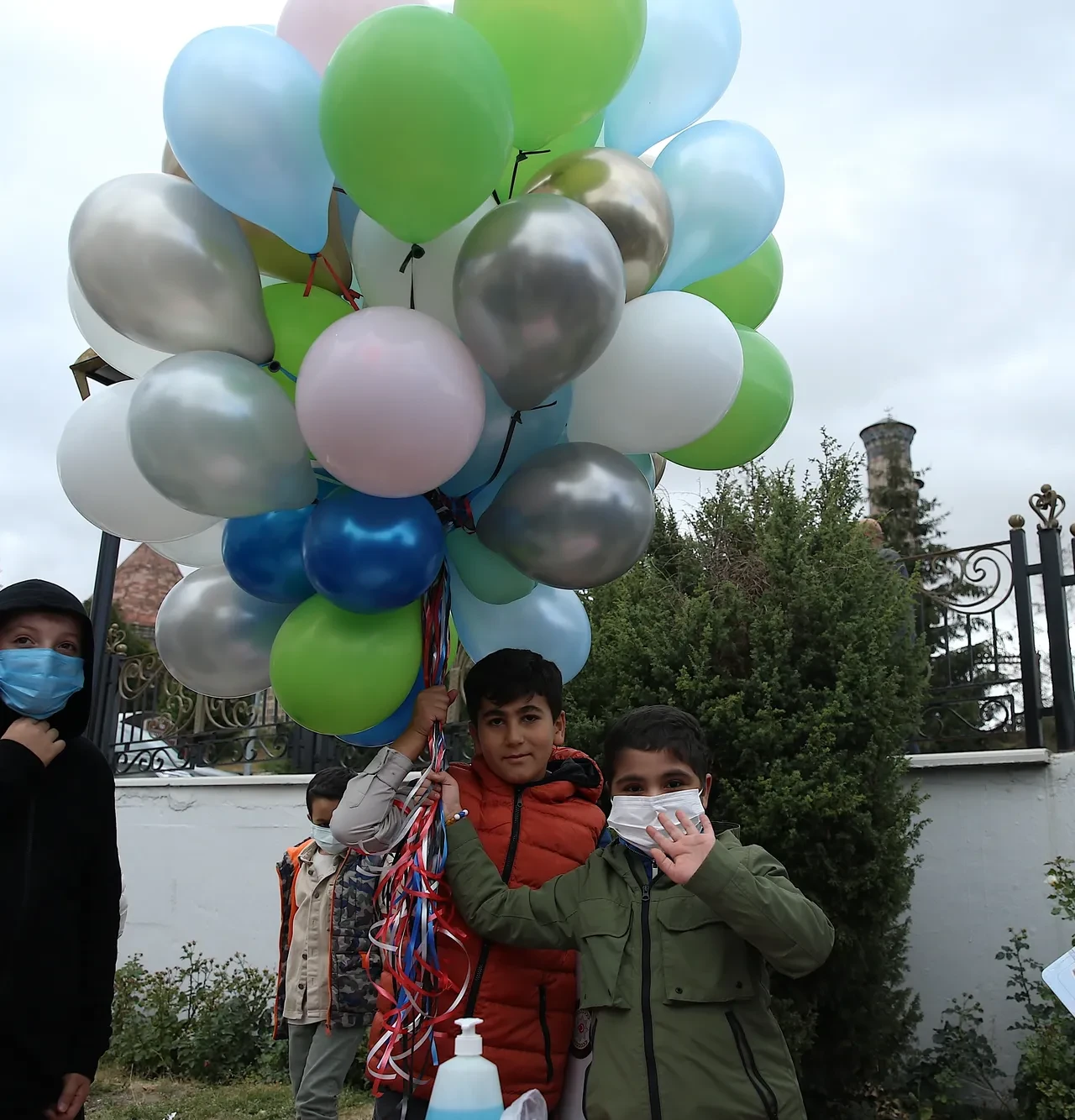 Lösemiyi yendi, polisler hayalini gerçekleştirdi