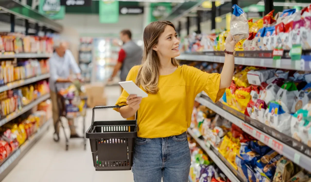 Marketler pazar günü kapanacak mı? Bakan Bolat'tan açıklama geldi