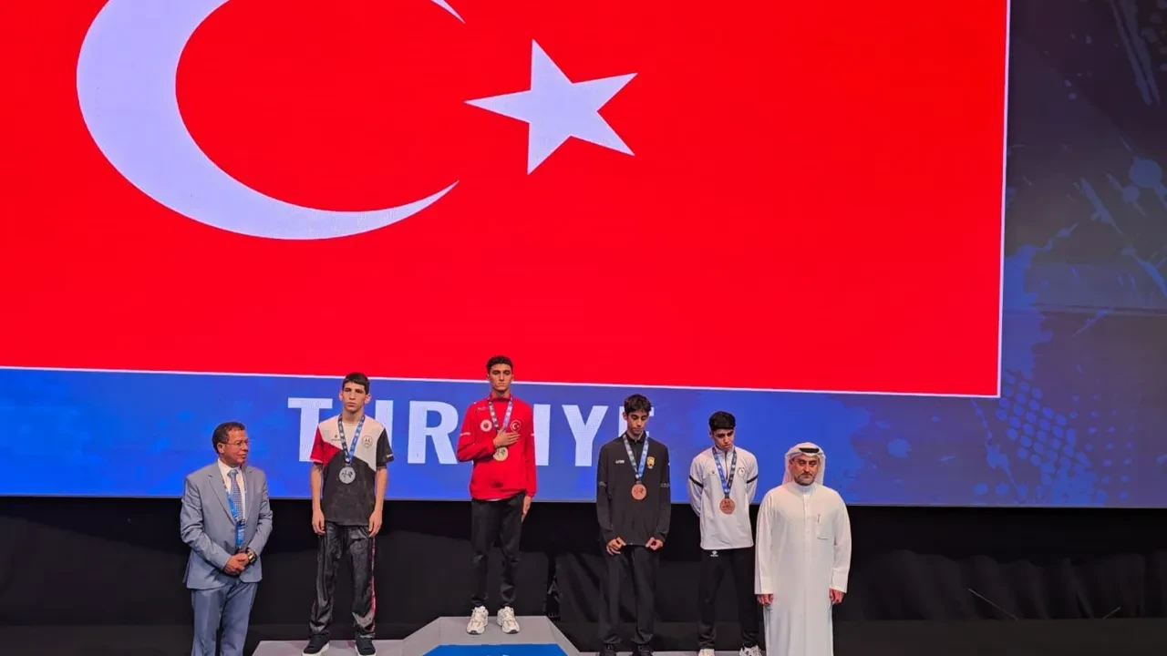 Mert Güney Muay Thai Dünya Şampiyonu oldu