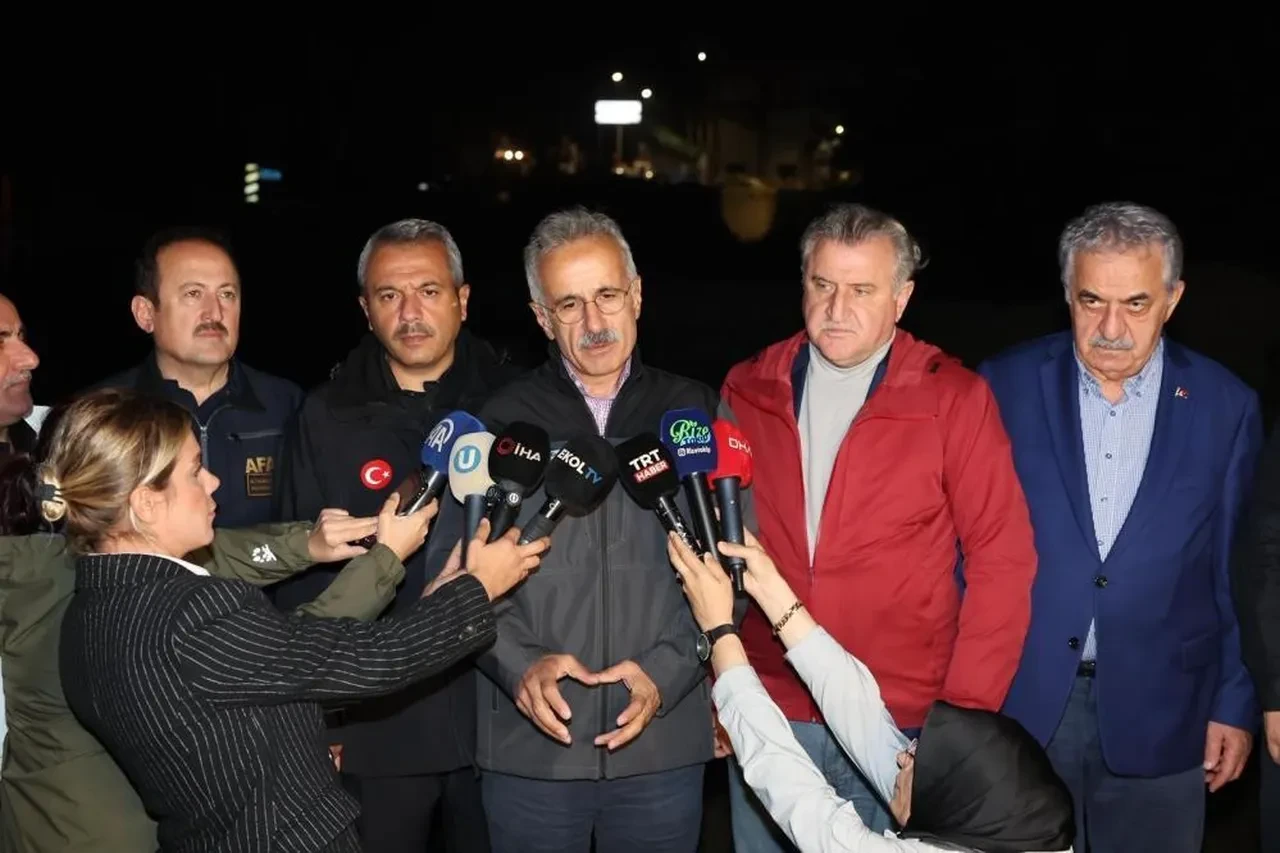 Tehlike geçmedi, AFAD uyardı! Meteoroloji 4 ile turuncu kod verdi