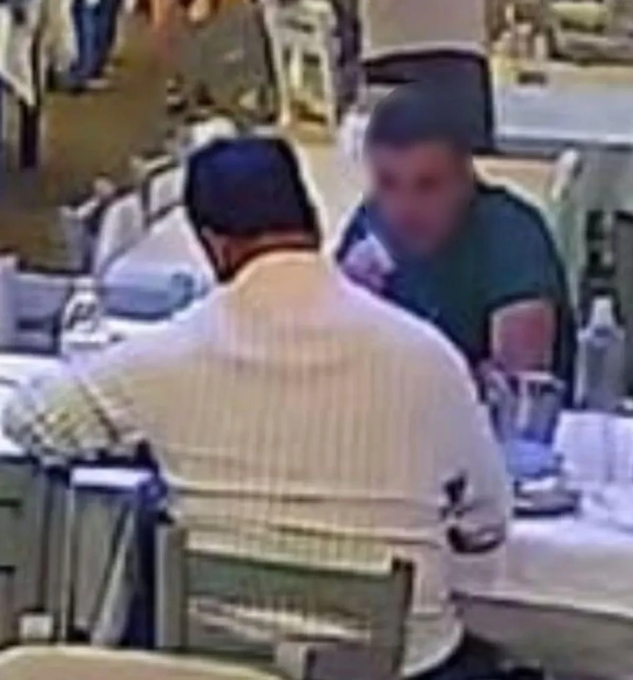 Yiyip içip keyif yaptılar, 8 bin TL'yi ödemeden tüydüler