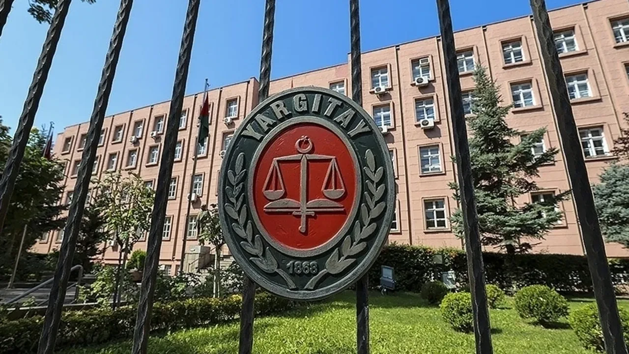 Arkadaşının telefonunu Instagram'dan 'evlenmek istiyorum' notuyla paylaştı! Yargıtay cezayı kesti