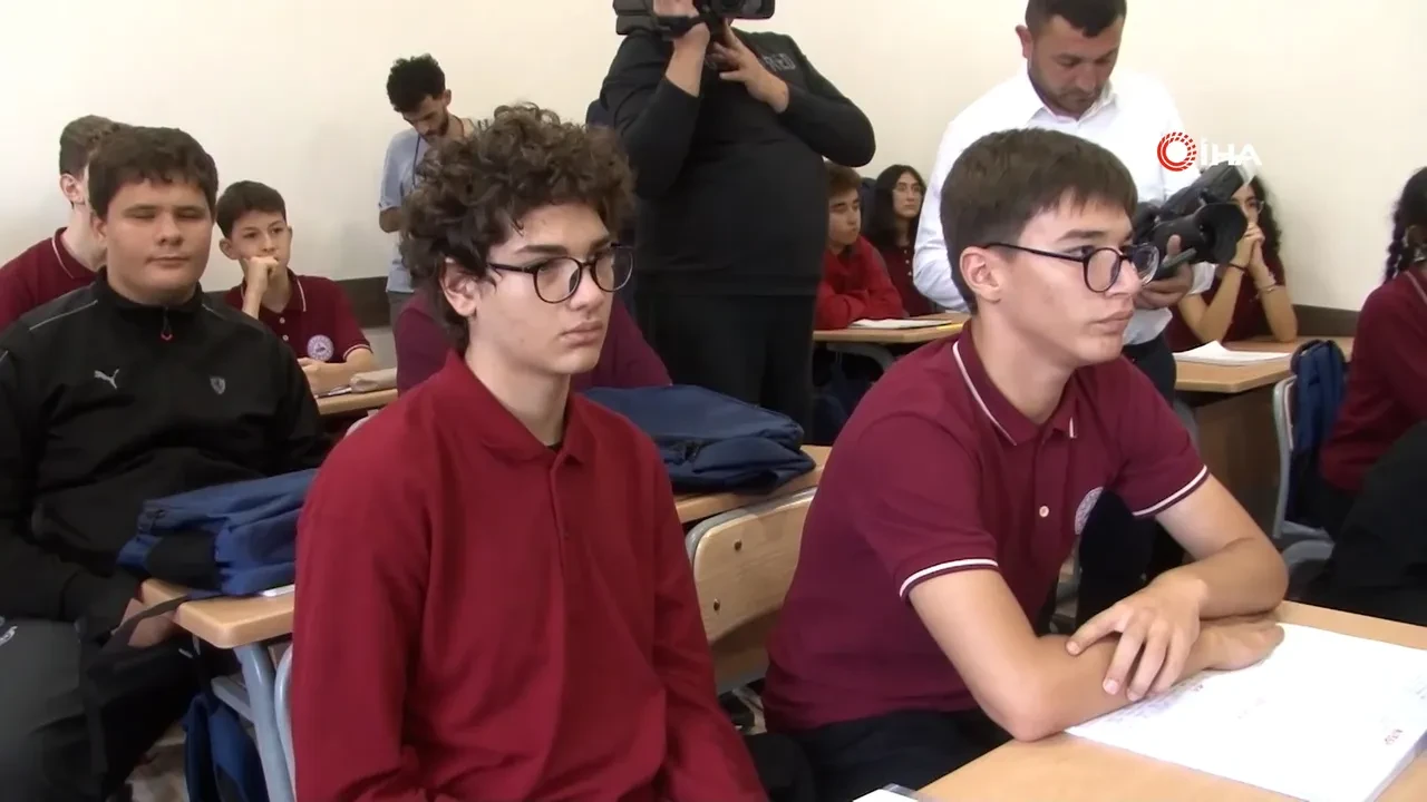 Bakan Tekin duyurdu: 'Artık Orta Asya yerine Türkistan diyoruz'