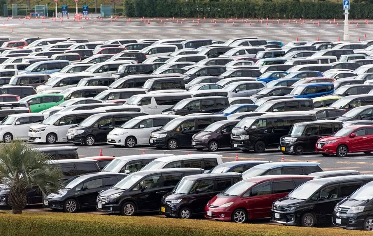 Hangi otomobillere ek vergi geldi hangilerinde kalktı? Tesla ve Ford ABD markası mı?