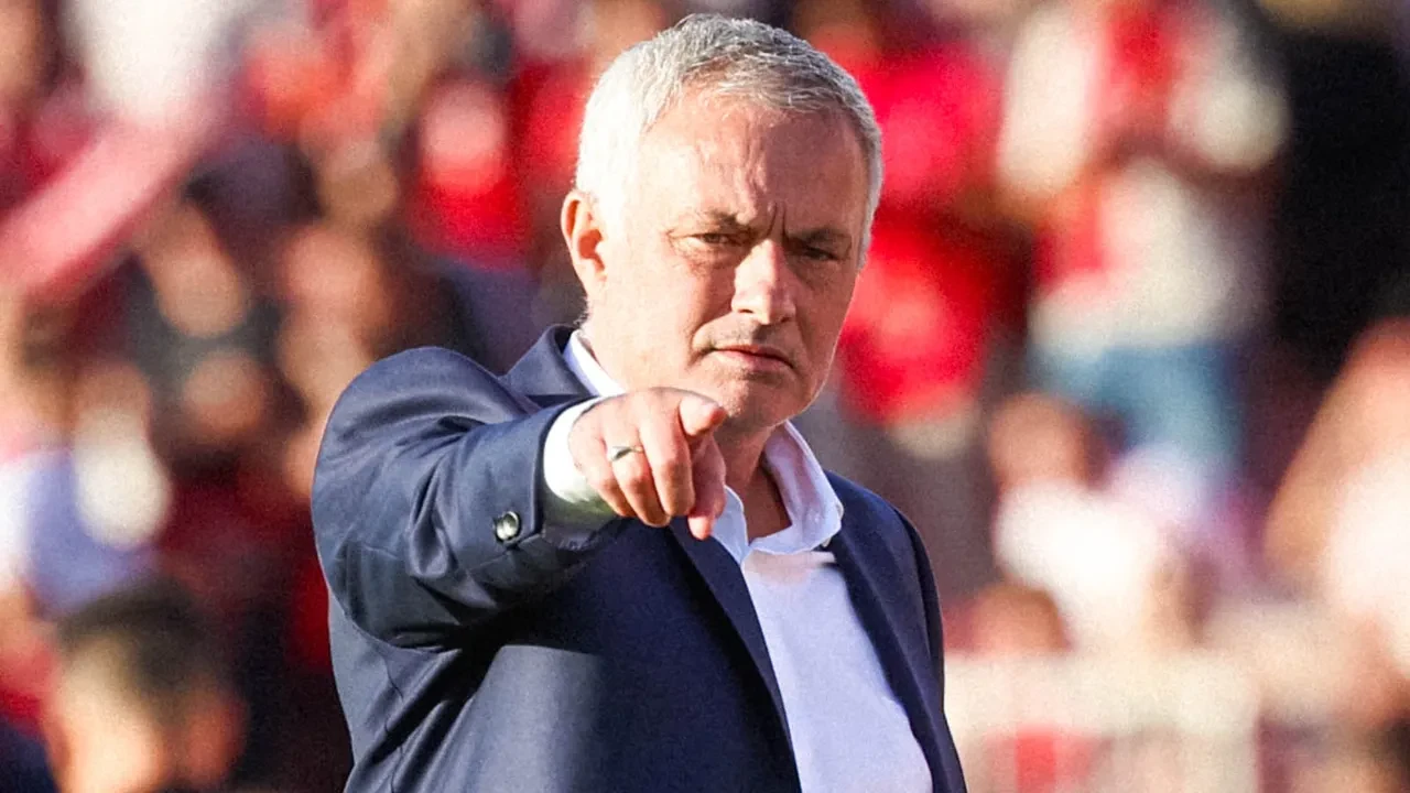 /spor/jose-mourinhodan-fenerbahce-icin-carpici-sozler-3250795