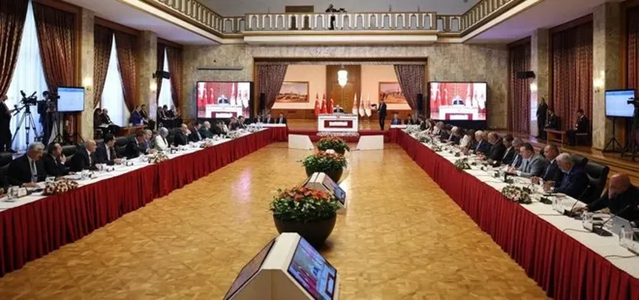 Numan Kurtulmuş'tan komisyon öncesi kritik temas! Partilerin temsilcileriyle görüşecek