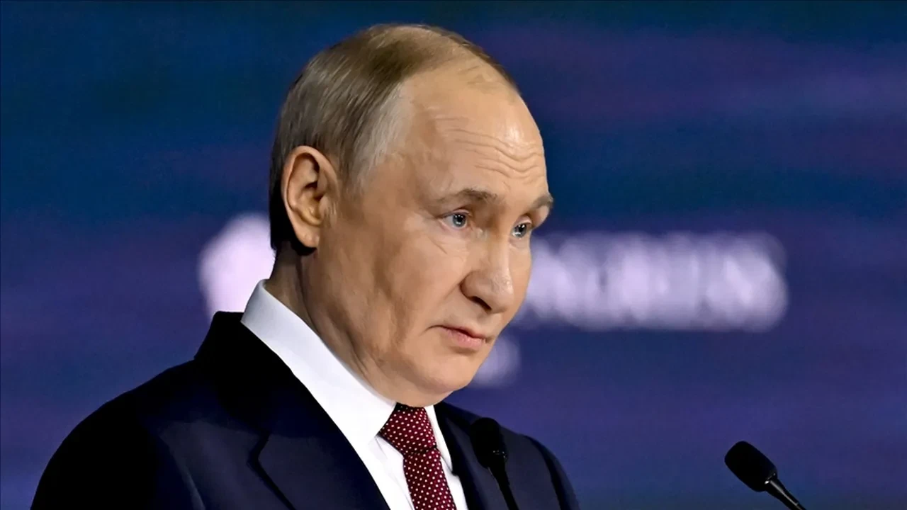 Rus lider Putin, Batı'ya hem meydan okudu hem resti çekti: Karşılık vermeye hazırız!