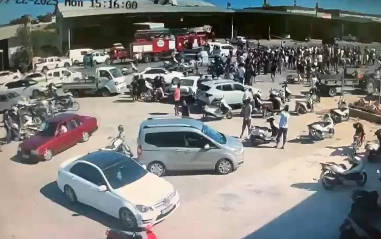 Antalya'da toptancı halinde şiddetli patlama! Ölü ve yaralılar var