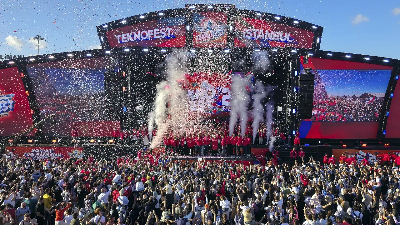 TEKNOFEST'in ziyaretçi sayısı belli oldu: Selçuk Bayraktar açıkladı