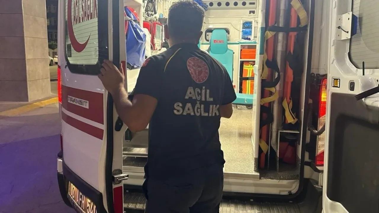 Ailesi evde baygın buldu! Küçük kız yaşam savaşı veriyor