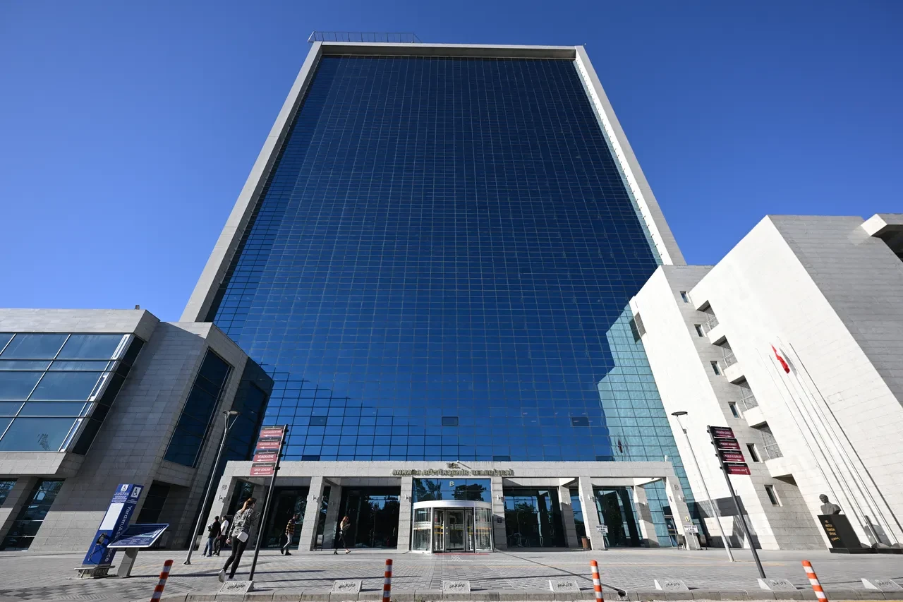 Ankara Büyükşehir Belediyesi’ne konser operasyonu! 32 konserden 154 milyonluk zarar: Gözaltılar var