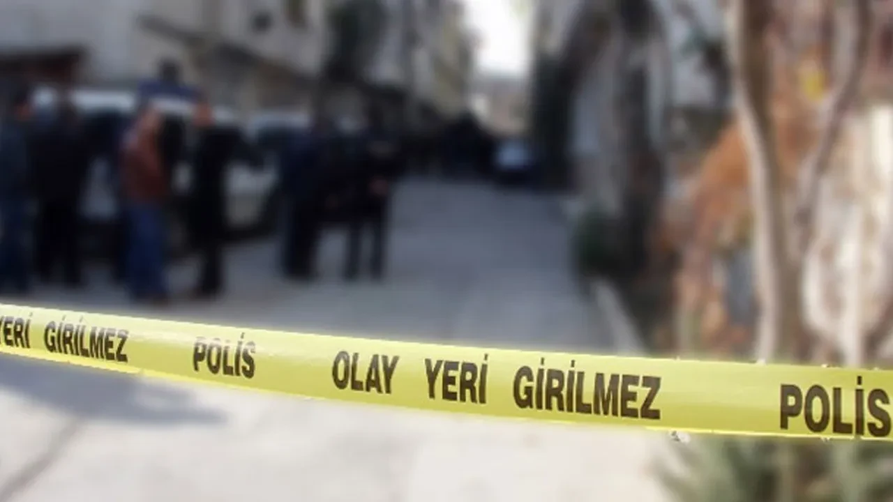 Bu acıya yürek dayanmaz! 2 yaşındaki çocuk kamyonetin altında can verdi