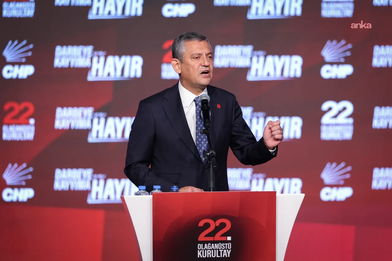 CHP'de yeni kriz patlak verdi: İhracı istenen Berhan Şimşek'ten zehir zemberek sözler