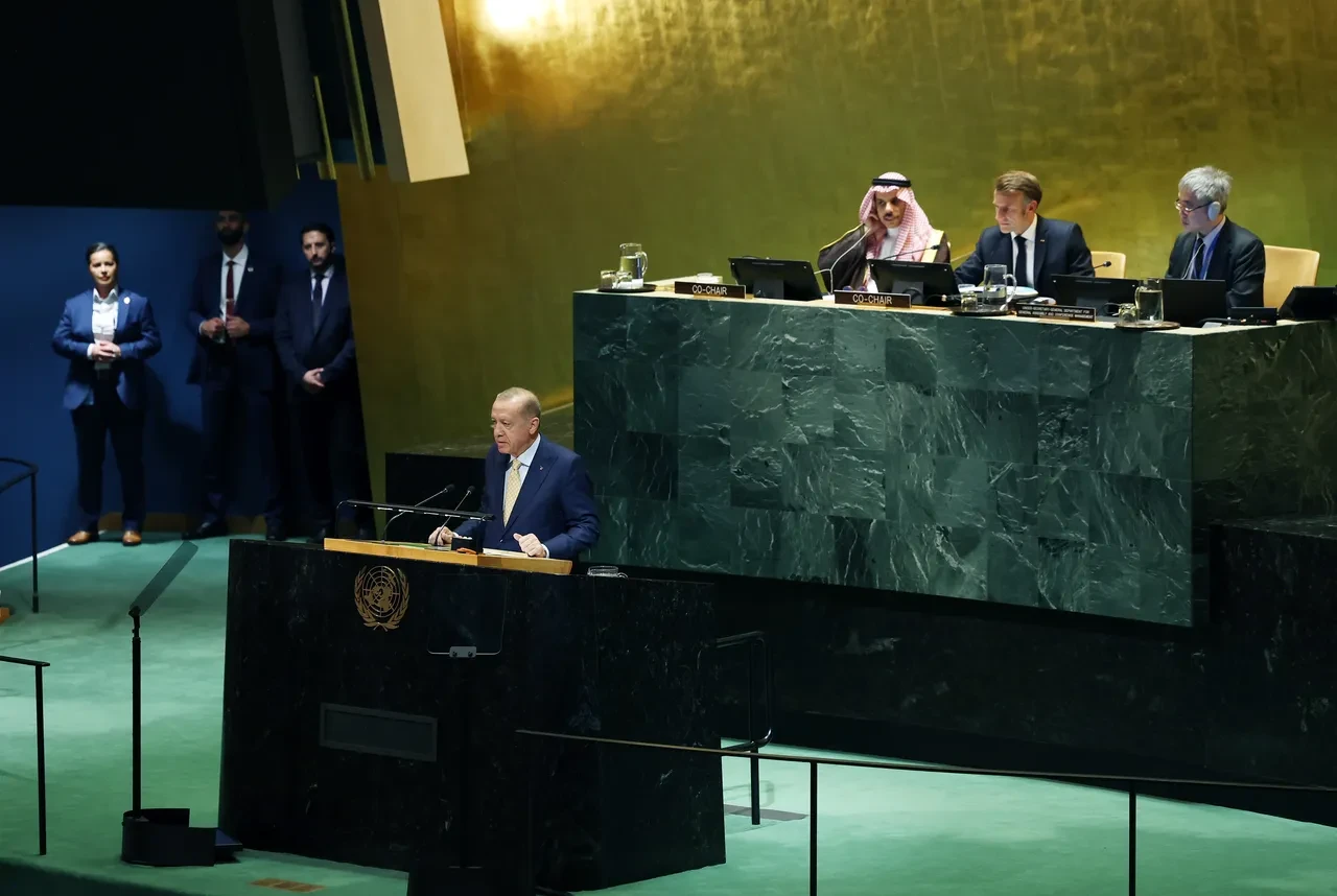 Cumhurbaşkanı Erdoğan BM Genel Kurulu'nda Netanyahu'nun çelişkisini o tarihi olayla açıkladı