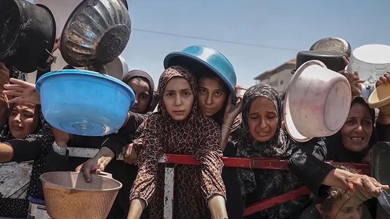 Cumhurbaşkanı Erdoğan BM Genel Kurulu'nda zulmün fotoğrafını gösterip sordu