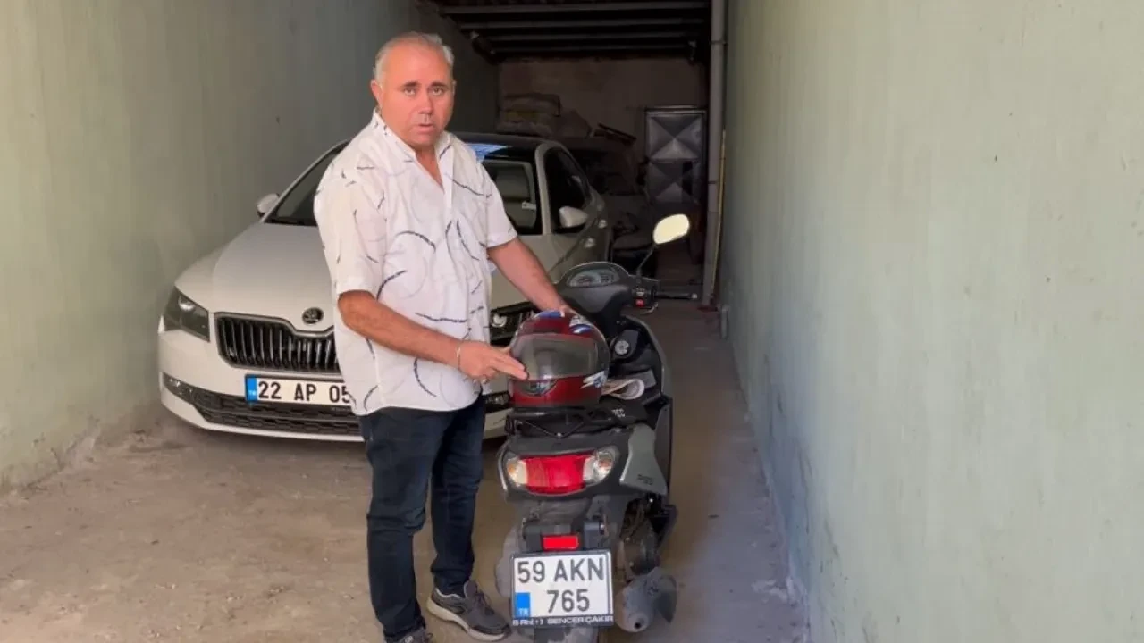 Emekli polis telefonuna gelen SMS'i görünce şoke oldu! 