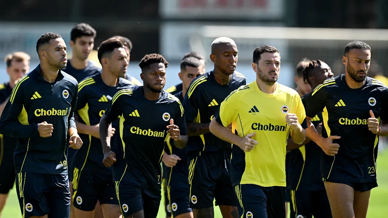 Fenerbahçe'nin Dinamo Zagreb maçı kadrosu açıkladı! Listede 3 isim yok
