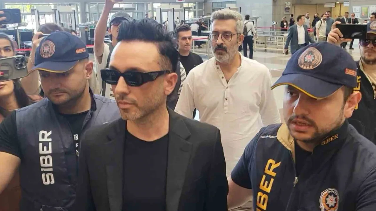 Mabel Matiz'in hangi şarkısı yasaklandı, neden? 