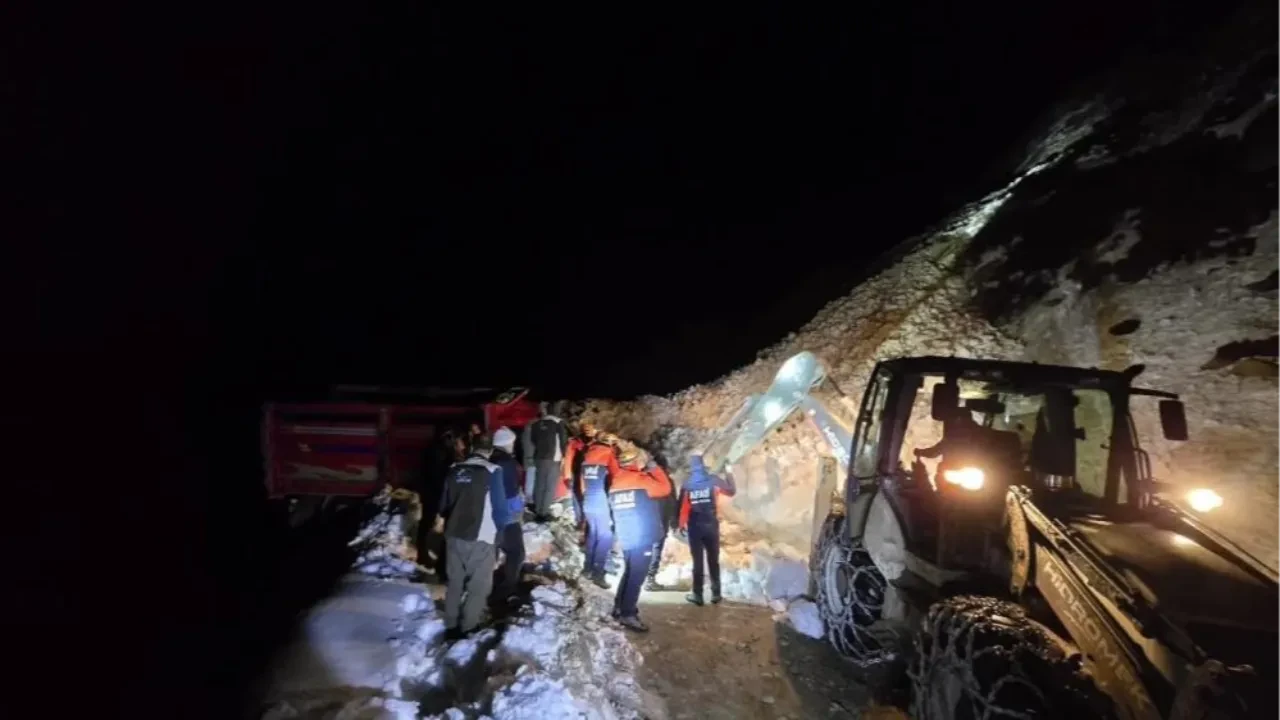 Rize'de çığ felaketi! Vatandaşlar kâbusu yaşadı
