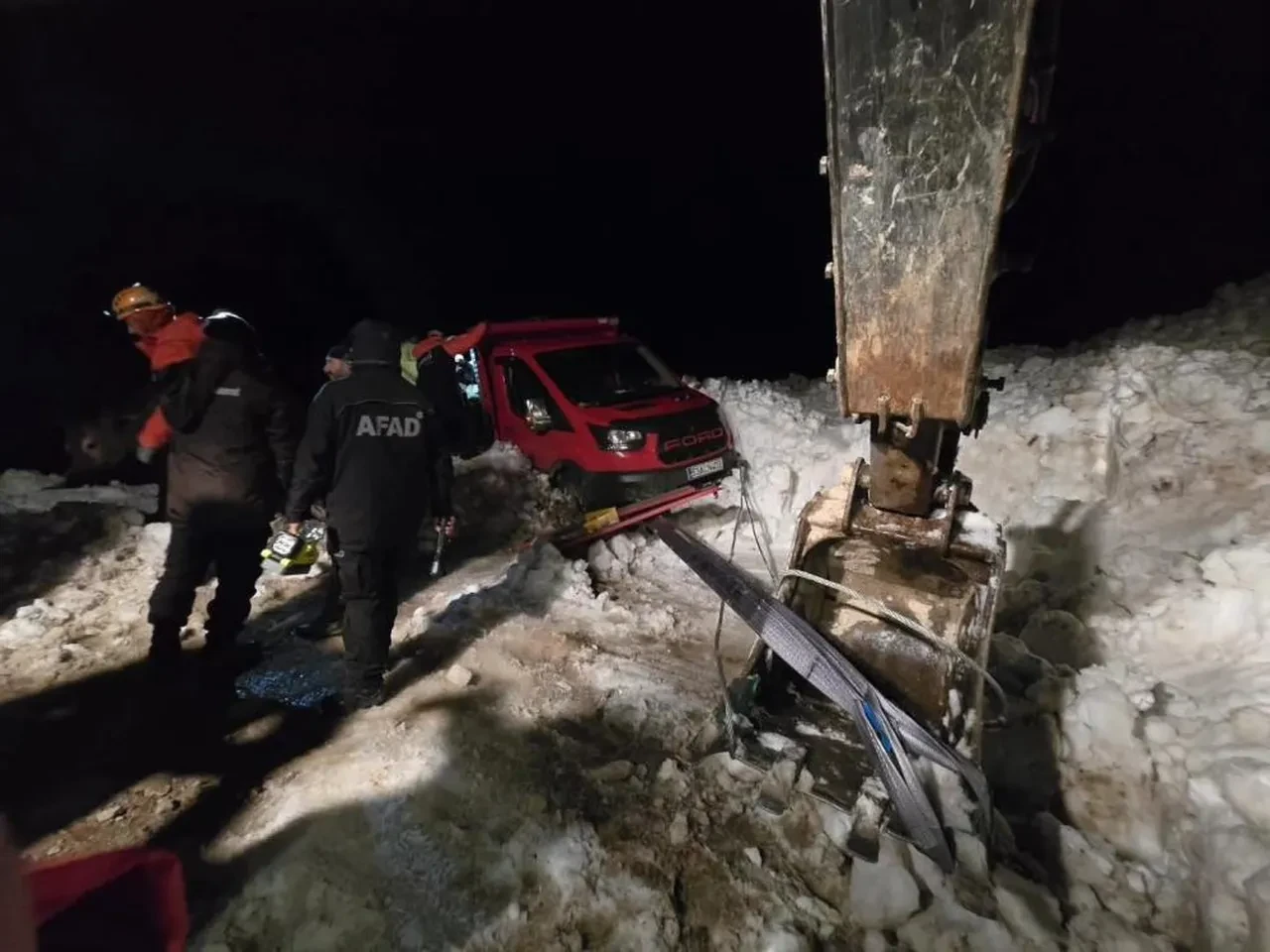 Rize'de çığ felaketi! Vatandaşlar kâbusu yaşadı