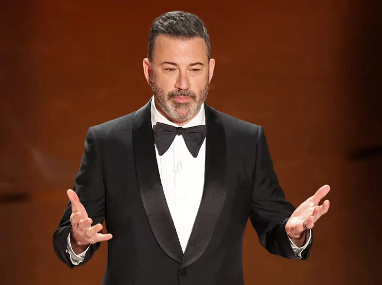 Tepkiler sonrası Jimmy Kimmel'in programı geri dönüyor!