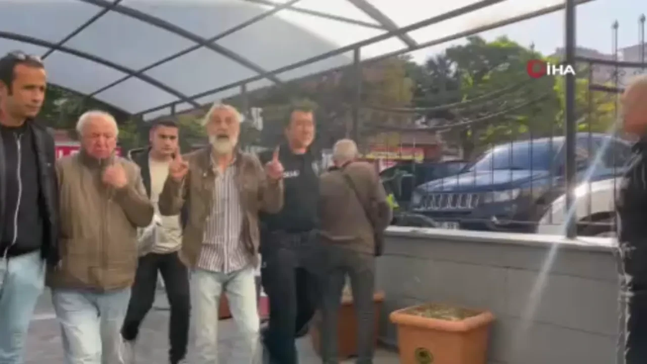 Yaşlı adamı dövdü, 'ben de yaşlıyım' diyerek kendini savundu