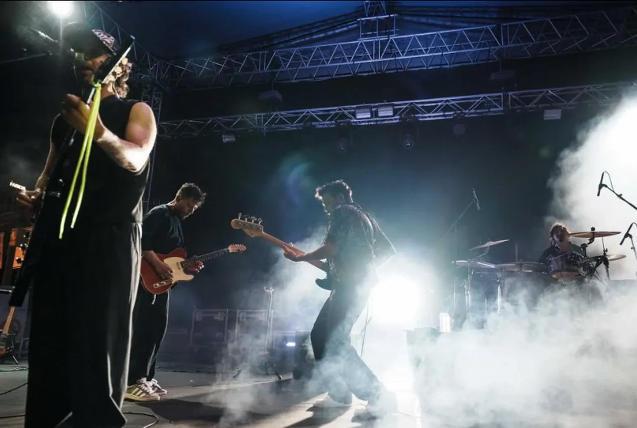 Adamlar grubu faaliyetlerini durdurma kararı aldı! Nedeni ise sonradan anlaşıldı