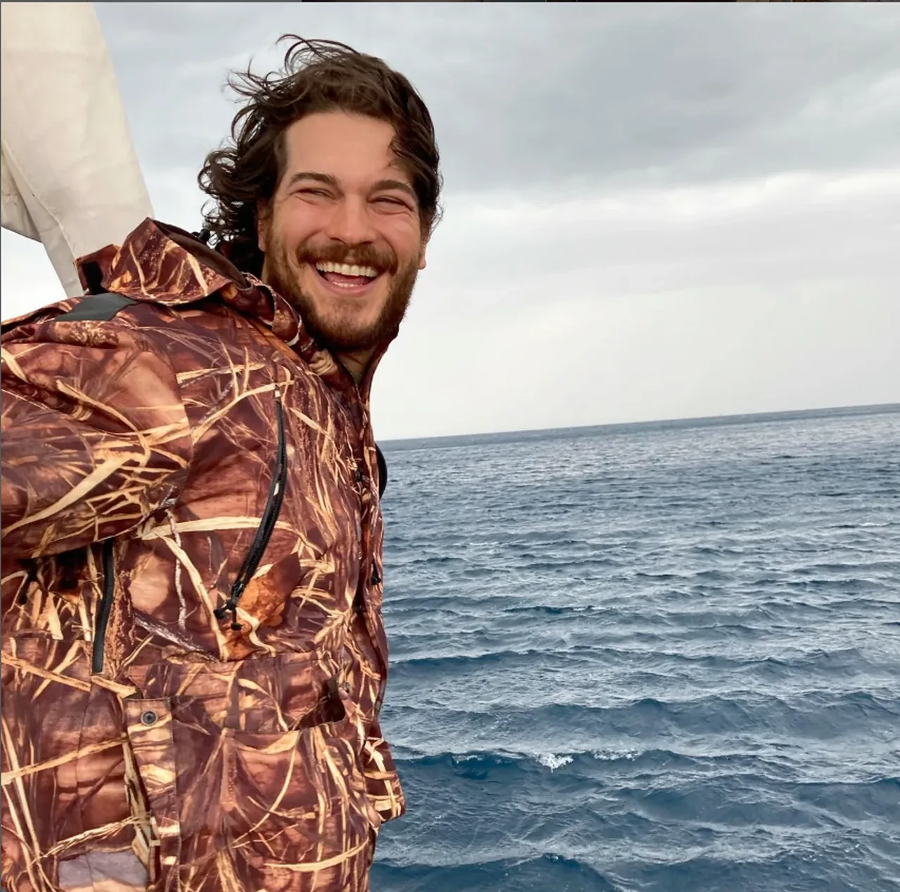 Aslıhan Malbora'dan bir ilk! Kuralı Çağatay Ulusoy'un doğum gününde bozdu